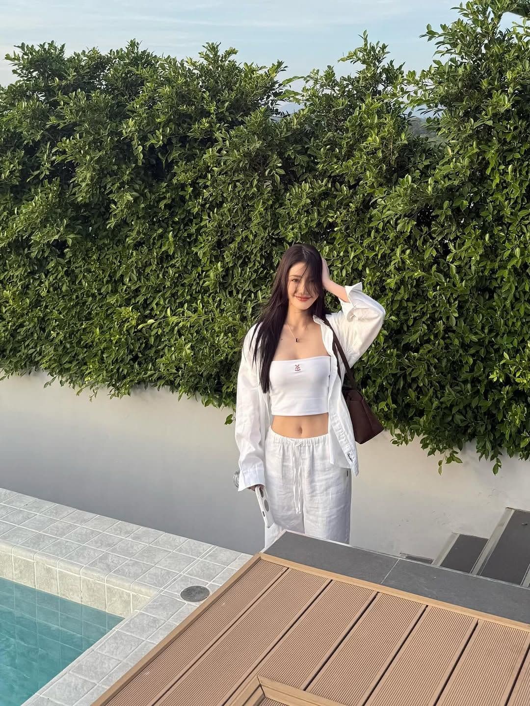 Port_Meena_05012569_4